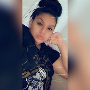 Meet your Posher, Tiffany